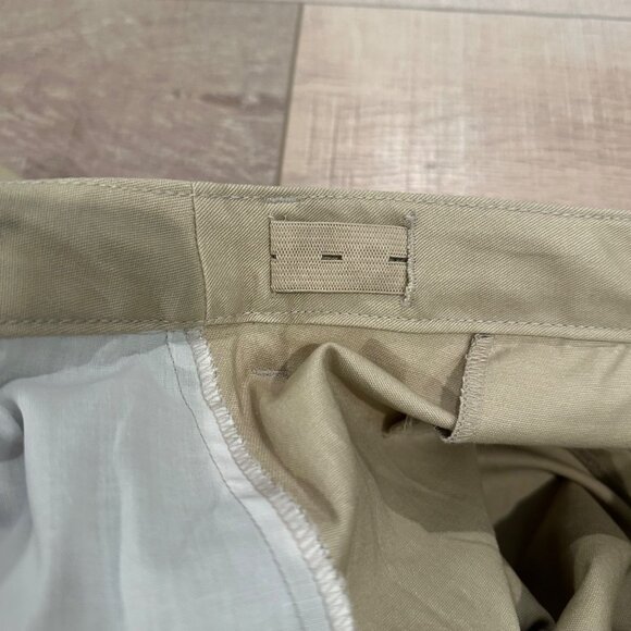 OLD NAVY WOMENS KHAKI PANTS SIZE 20 ADJUSTABLE WAIST NEW SKINNY STRETCH - Picture 9 of 13